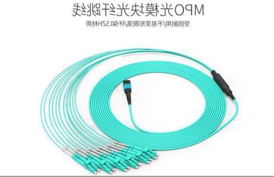 西宁市南京数据中心项目 询欧孚mpo光纤跳线采购